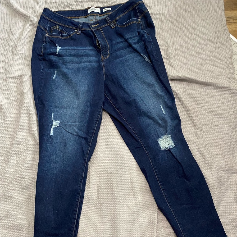 Wanna Betta Butt Jeans High Rise Destroyed Skinny Jeans 18 GUC